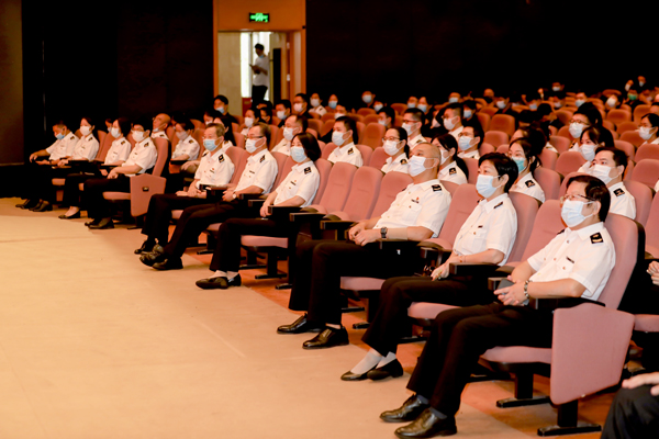 上海海关学院2021级新生开学典礼隆重举行